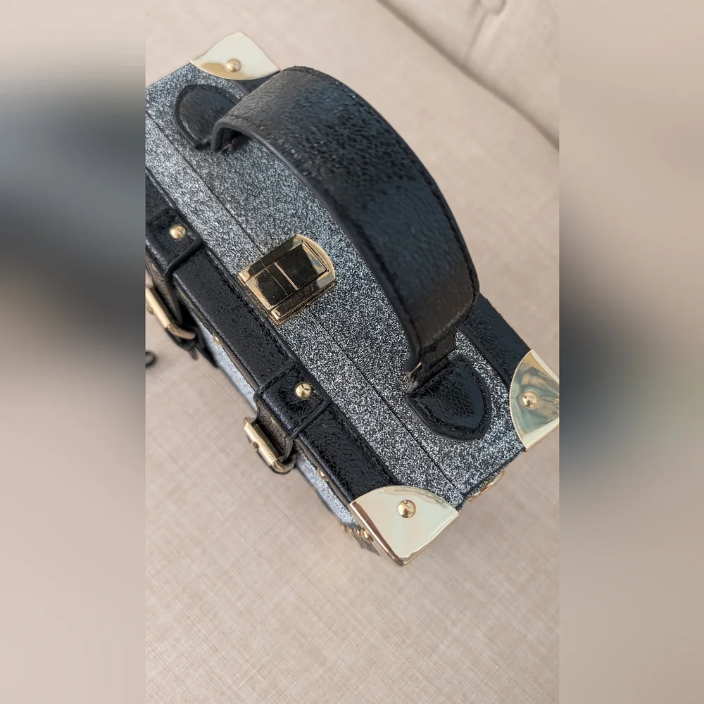 Stylish Black & Gray Trunk-Style Top-Handle Bag - Picture 12 of 16